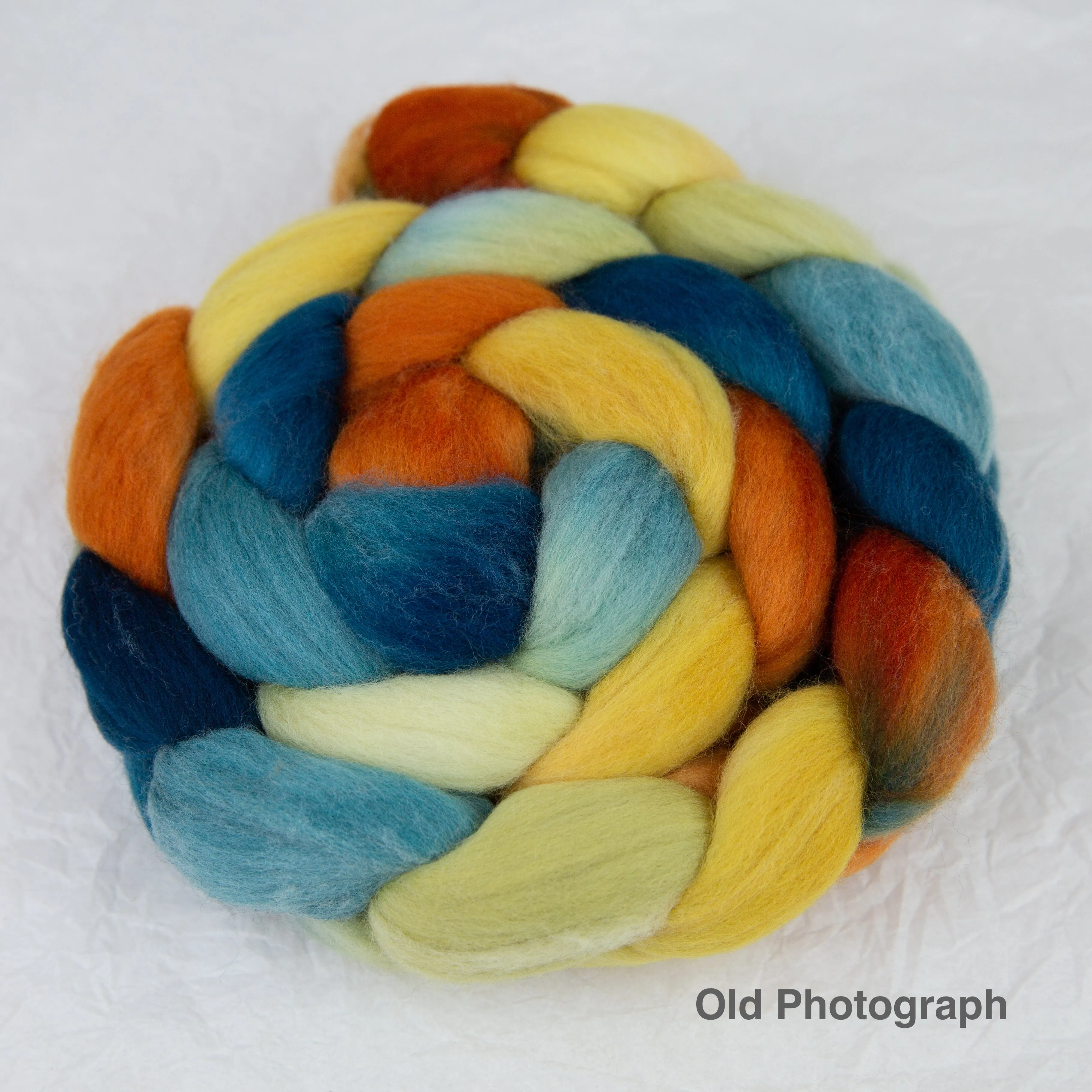 Grey Drizzle Fibers Merino Spinning Fiber