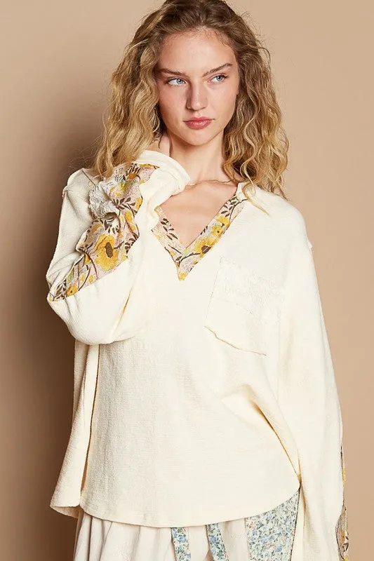 POL Women Knit Top Lace Detail Flower Printed V-Neck Long Sleeve Blouse